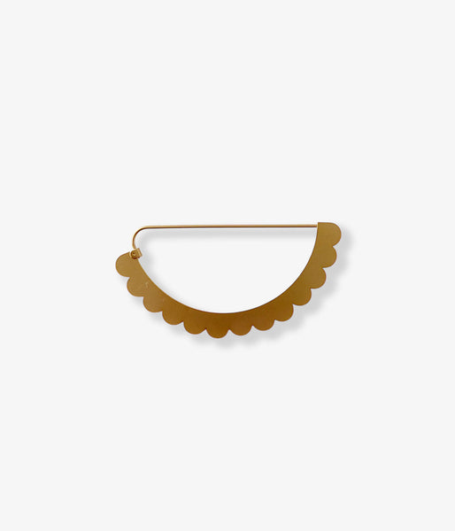 KEYHOLDER/SEMICIRCULAR-ETCHED METAL BROOCH(GOLD)