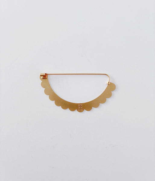 KEYHOLDER/SEMICIRCULAR-ETCHED METAL BROOCH(GOLD)