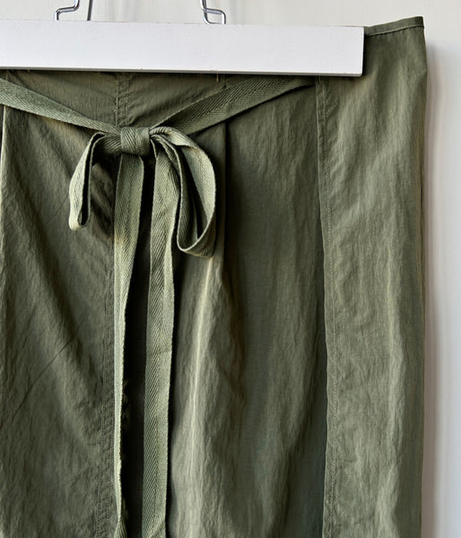 nowos/NYLON RAP SKIRT(KHAKI)