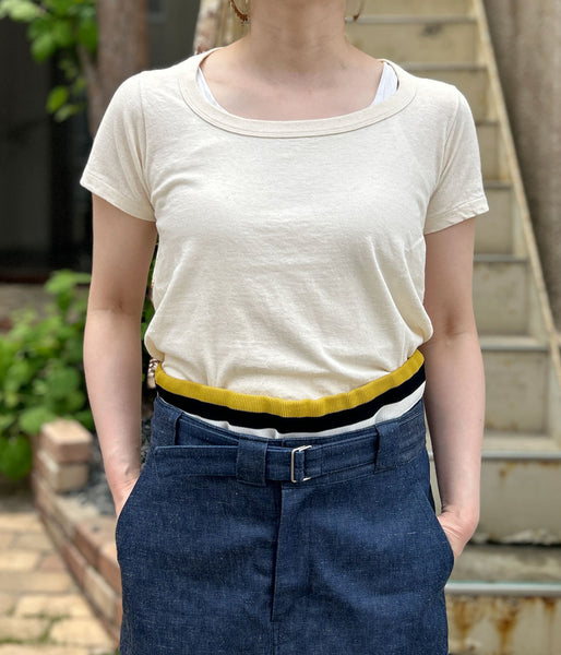 FUMIKA_UCHIDA/TRAPEZOID NECK T-SHIRT(IVORY)
