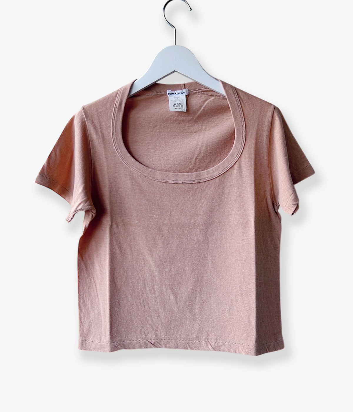 FUMIKA_UCHIDA/TRAPEZOID NECK T-SHIRT(CORAL)
