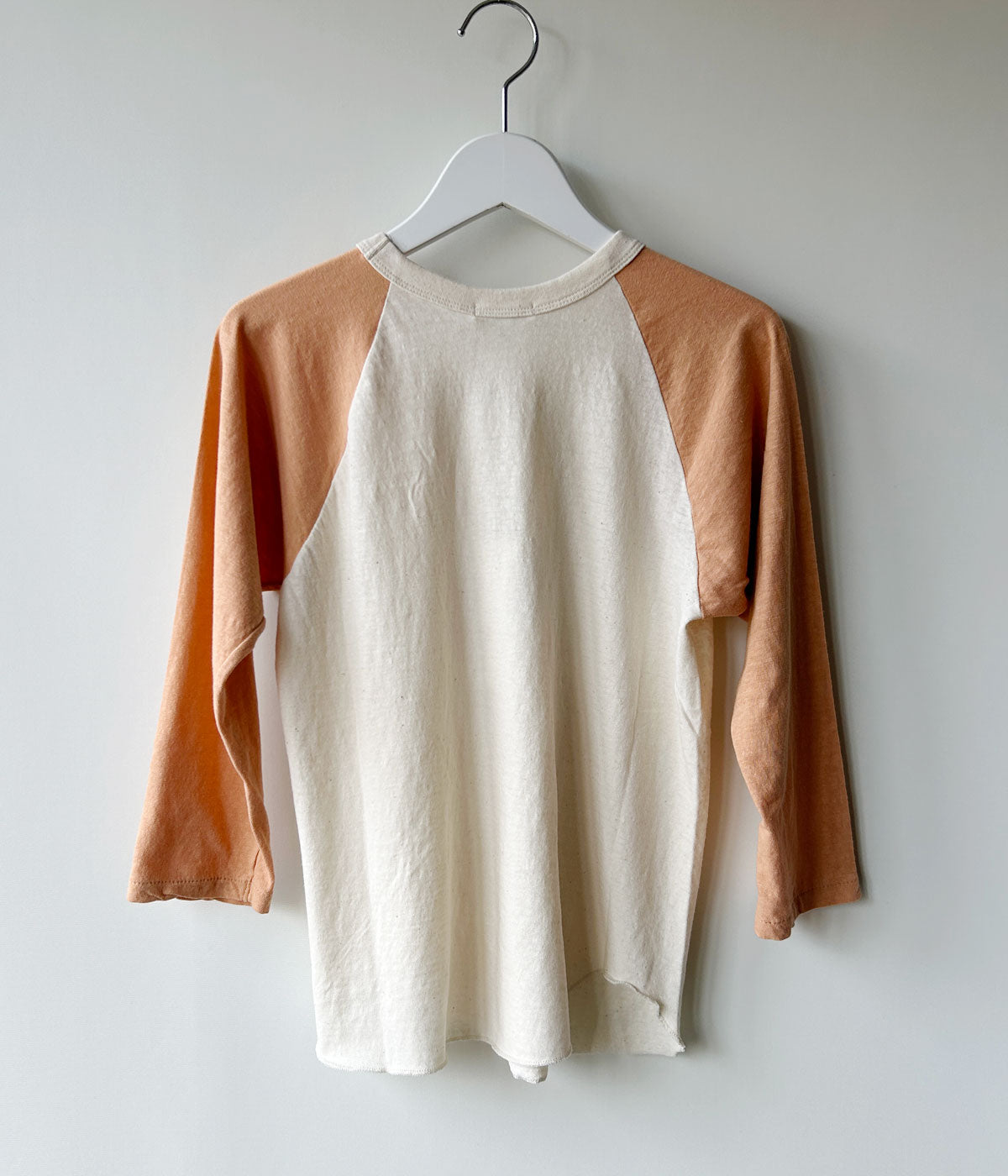 FUMIKA_UCHIDA/RAGLAN T-SHIRT(IVORY/CORAL)