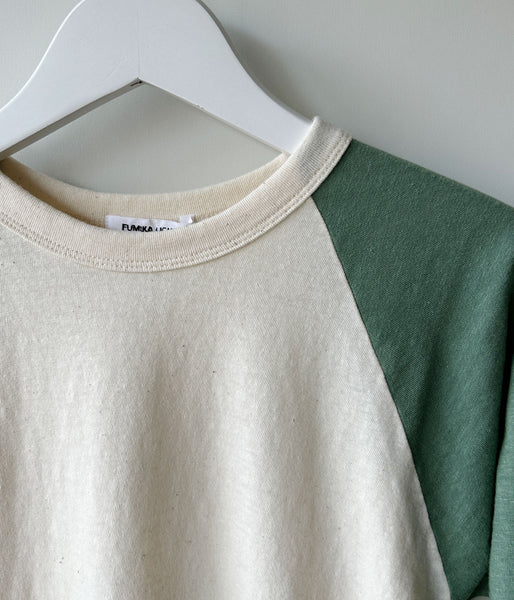 FUMIKA_UCHIDA/RAGLAN T-SHIRT(IVORY/SAGE)