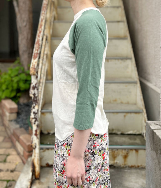 FUMIKA_UCHIDA/RAGLAN T-SHIRT(IVORY/SAGE)