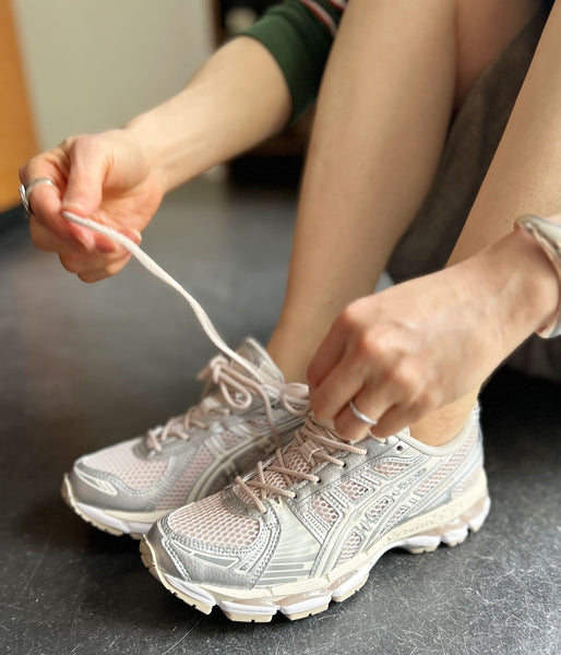 ASICS SportStyle/GEL-KAYANO 12.1 (Mineral Beige/Cream)