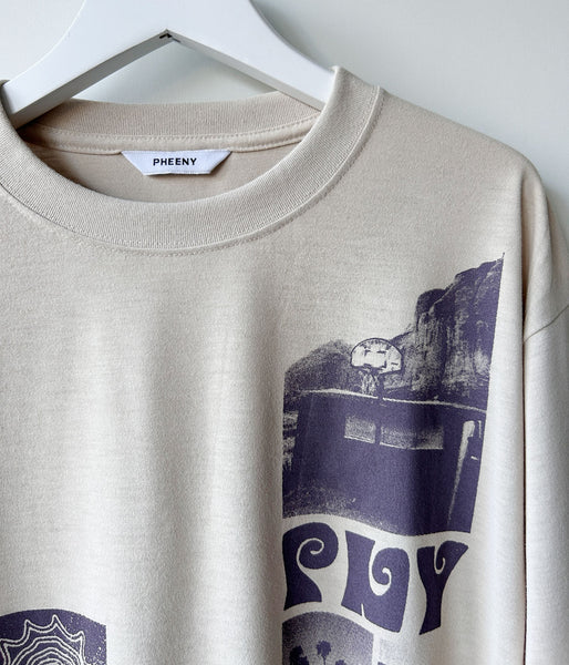 PHEENY/RECYCLED POLYESTER PHOTO L/S TEE(BEIGE)