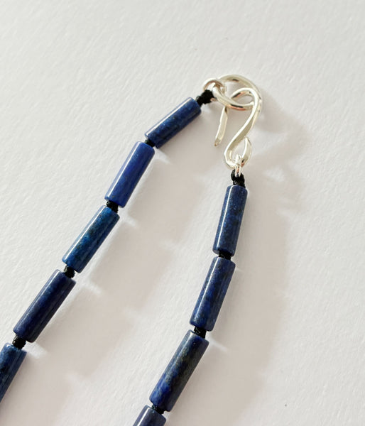 R.ALAGAN/SMALL TUBE LAPIS NECKLACE