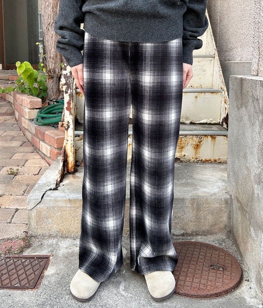 PHEENY/OMBRE CHECK STRETCH CORDUROY WIDE PANTS(BLACK)