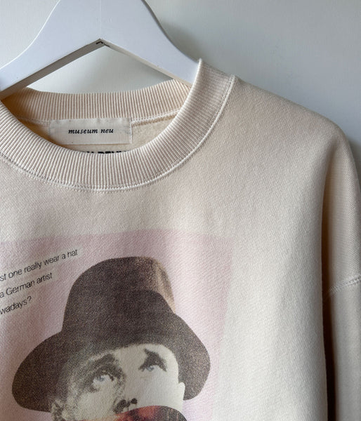 museum neu/Joseph Beuys Hat Sweat Pollover(IVORY)