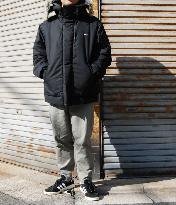 当方176センチ73キロですDESCENDANT FROID PRIMALOFT JACKET