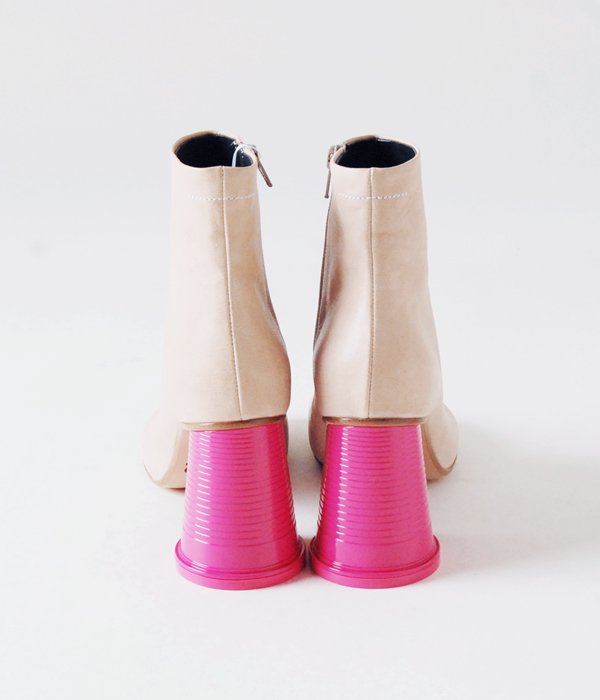 MM6 MAISON MARGIELA/ANKLE BOOTS WITH CUP HEELS(SAND/PINK)