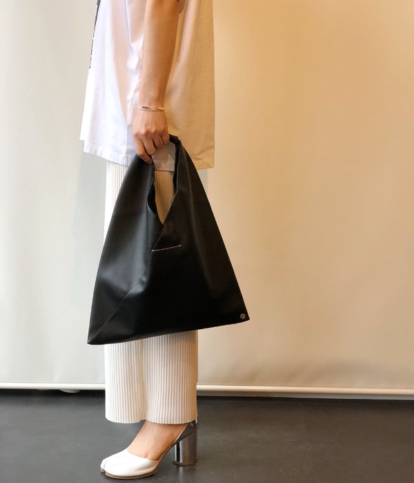 バッグ MM6 Maison Margiela Japanese Tote bag MM6 Maison Margiela Japanese Tote Bag | Black | FARFETCH