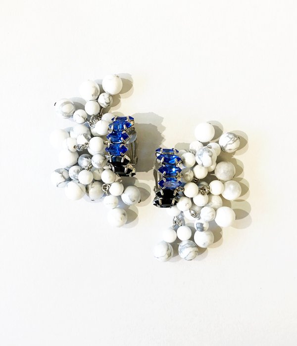 TOGA PULLA/BEADS EARRINGS (WHITE)