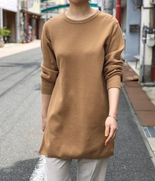 PHEENY/16/- HONEYCOMB SIDE SLIT L/S (CAMEL)