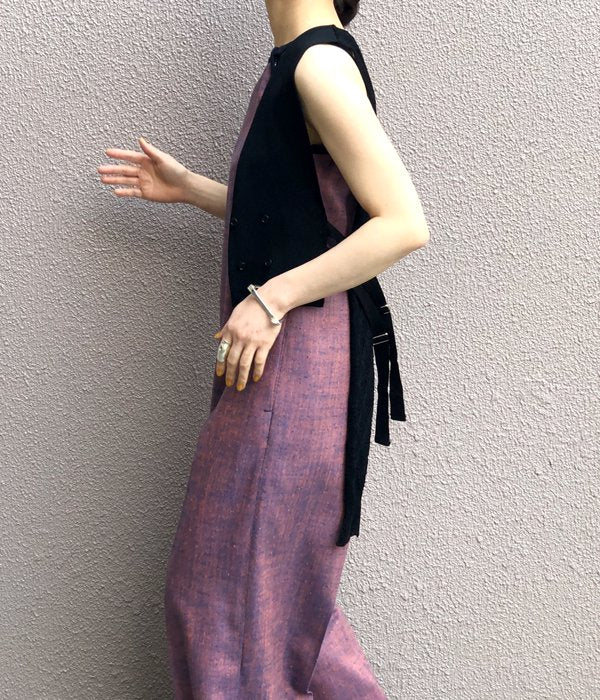 TAN/LACY VEST (BLACK)