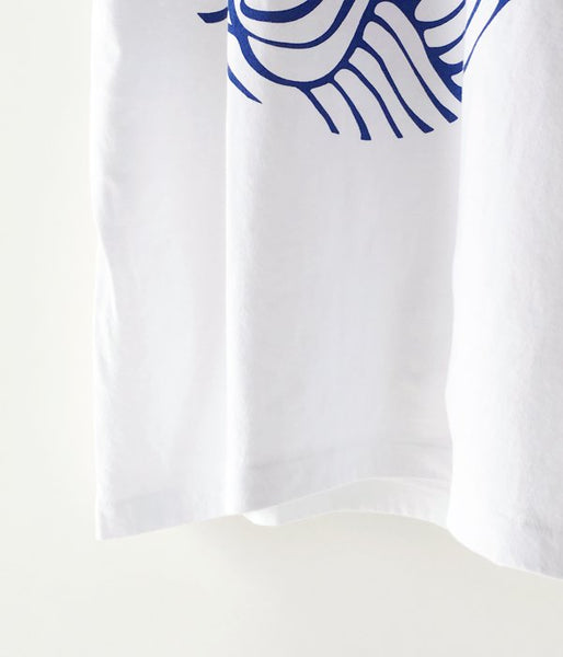 BLUE BLUE JAPAN/WAVE PATTERN PRINT HAND DYED SS TEE(WHITE)