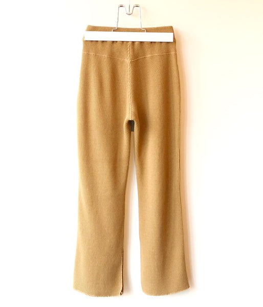 PHEENY/BIG WAFFLE SLIT PANTS (CAMEL)