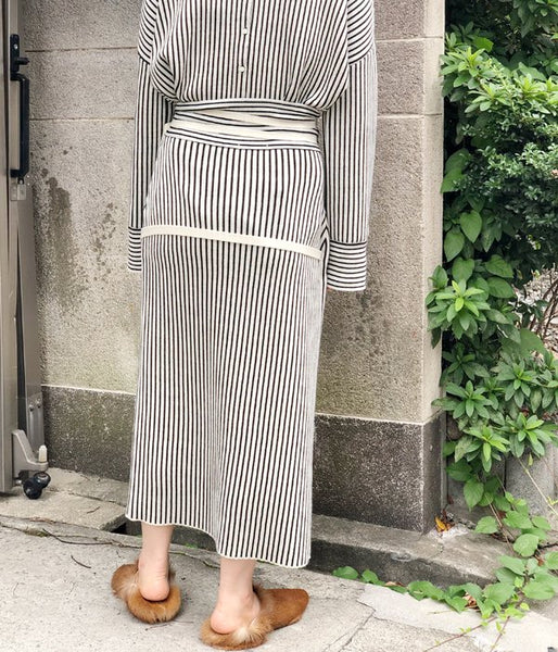 TAN/STRIPES WRAP SKIRT (BLACK)