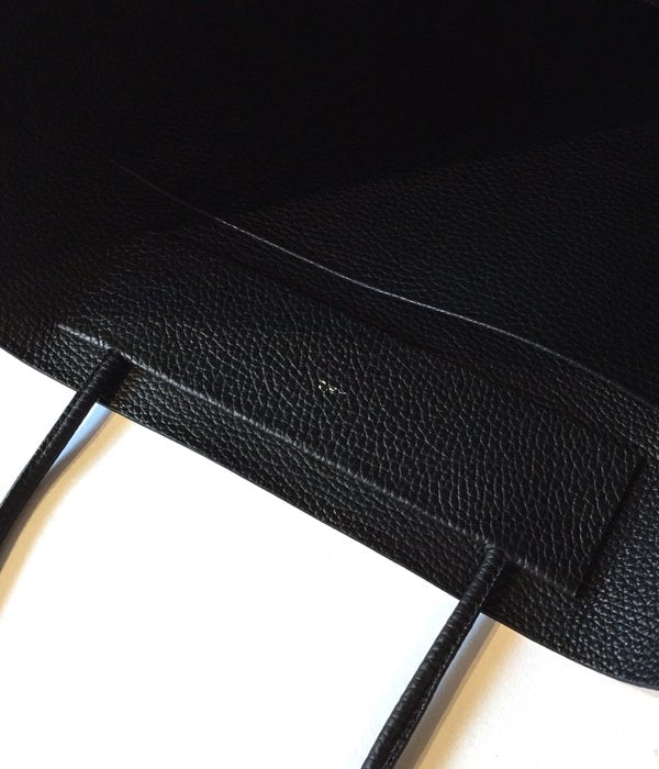 Aeta/PEBBLE GRAIN LEATHER TOTE M (BLACK)