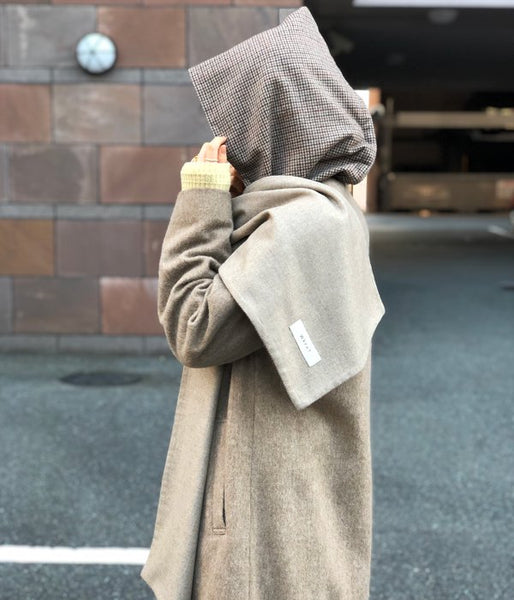 WRYHT/BEAVER HOODED SCARF(COGNAC PLAID)