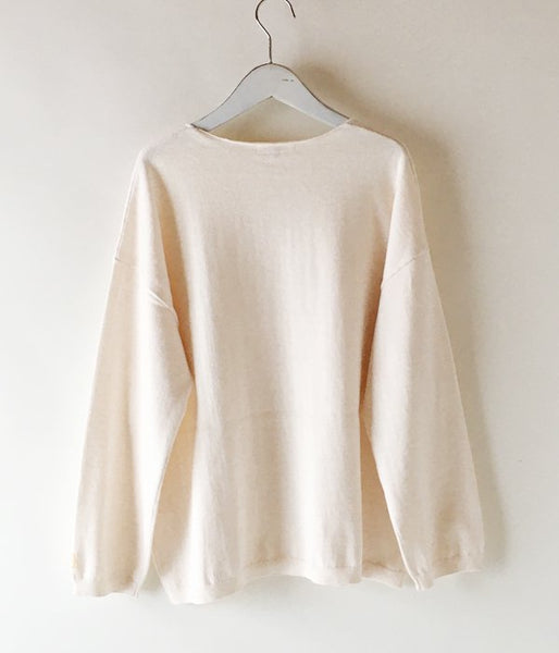 HOLLYWOOD RANCH MARKET/SOFT COTTON H EMBROIDERY VN RELAXED SWEATER (NATURAL)