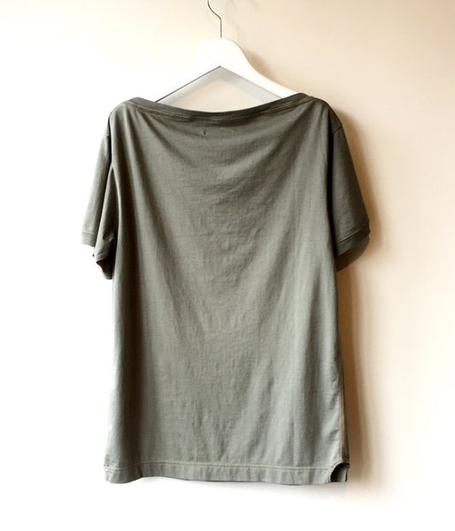 FUMIKA_UCHIDA/BOAT-NECK SHORT-SLEEVE TOP (SAGE)