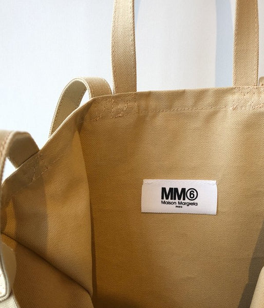 MM6 MAISON MARGIELA/INSIDEOUT LOGO BAG(BEIGE)