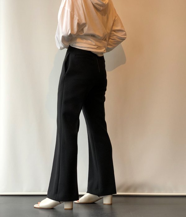 PHEENY/DOUBLE CLOTH HIGH WAIST SEMI FLARED SLACKS(BLACK)