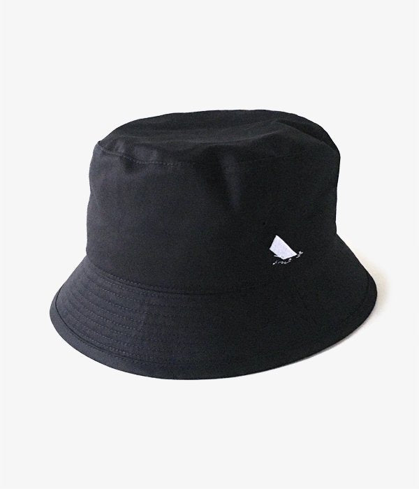 DESCENDANT/SPY HOP BUCKET HAT