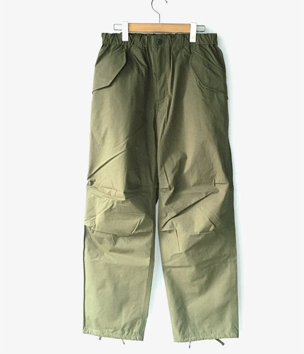 Goldwin/WIDE EASY WIND PANTS (KHAKI)