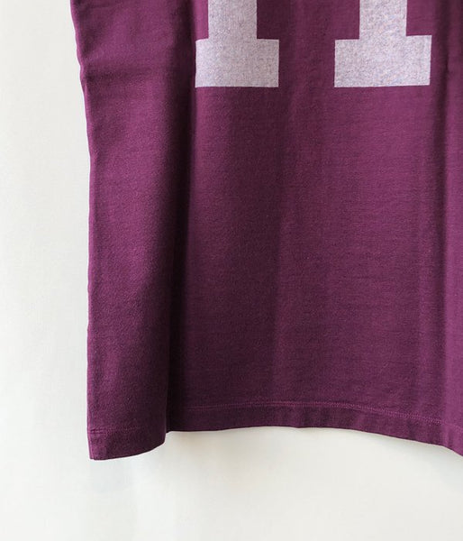 PHEENY/FOOTBALL N/S TEE(GRAPE)