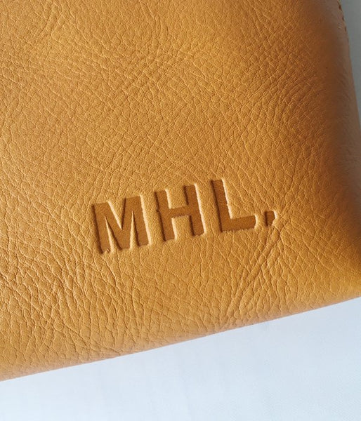 MHL./BASIC LEATHER POUCH L (YELLOW)