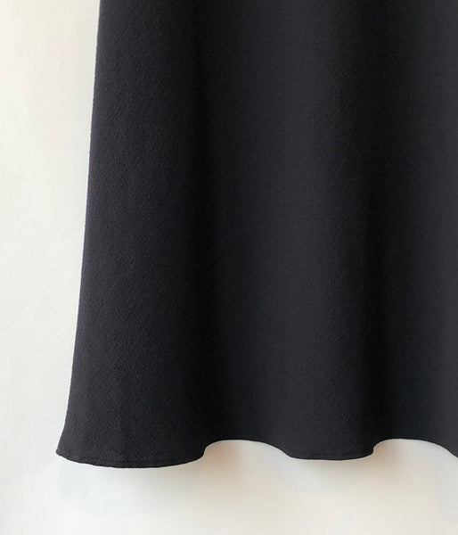 PHEENY/DOBBY BIAS SKIRT(BLACK)