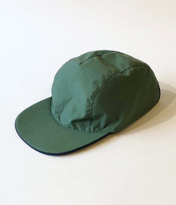 PHEENY/NYLON TAFFETA REVERSIBLE CAP(NAVY×GREEN)