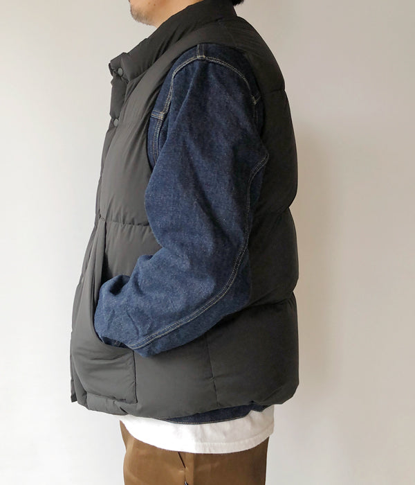 DIGAWEL/F/CE×DIGAWEL PUFFER VEST (BLACK)