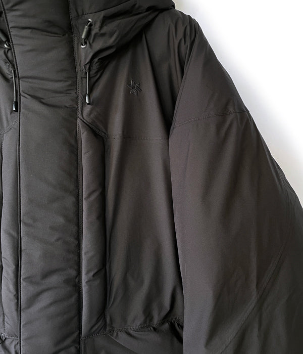 Goldwin/GORE-TEX DOWN JACKET (BLACK)