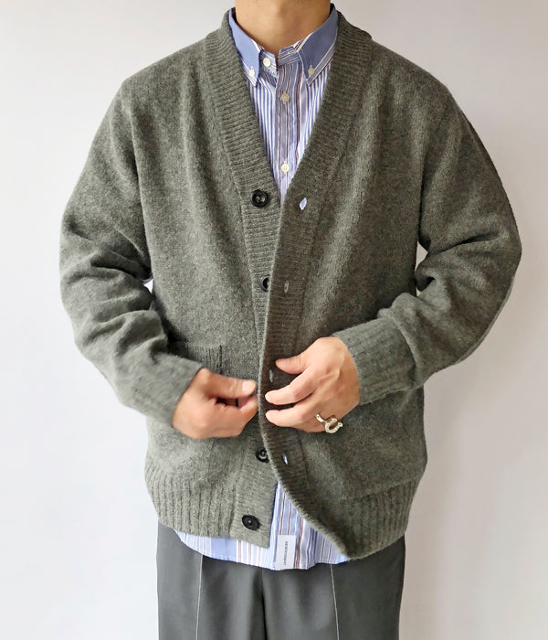 MHL./FINE SHETLAND CARDIGAN (SAGE)