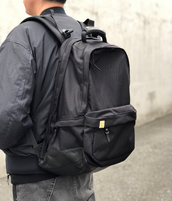 visvim(ヴィズヴィム) “CORDURA 22L” BLACK