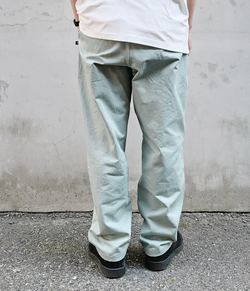 DESCENDANT/DC-6 COTTON CHINO TROUSERS (GREEN)