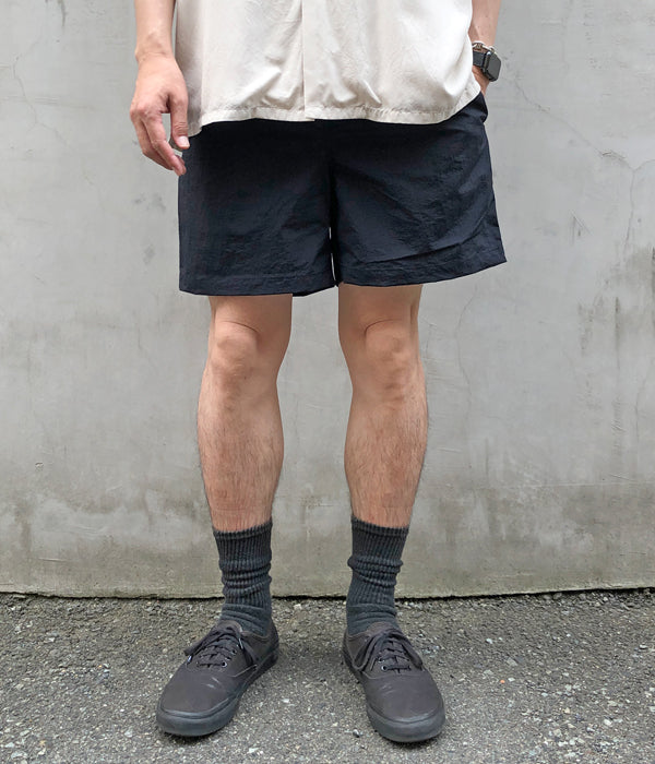 DIGAWEL/BAGGY SHORTS (BLACK)