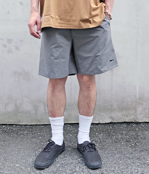 DESCENDANT/TIDE NYLON SHORTS (GRAY)