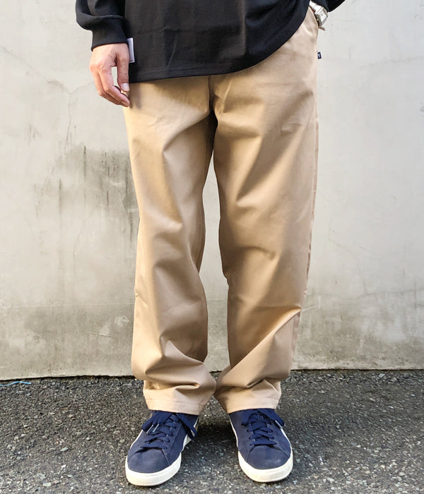 DESCENDANT   DC-6 CHINO TROUSERS