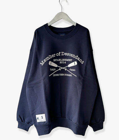 DESCENDANT/CROSS PADDLE CREW NECK (NAVY)