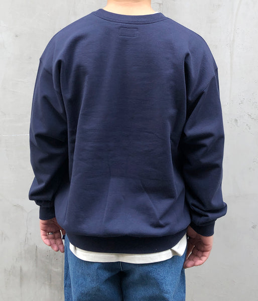 DESCENDANT/CROSS PADDLE CREW NECK (NAVY)