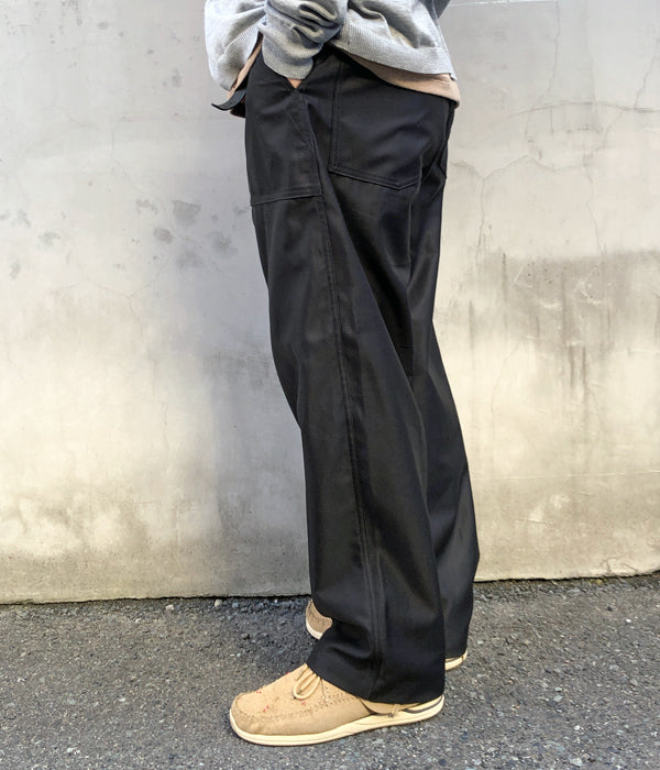 INTERIM/GIZA BACK SATIN BAKER PANTS (BLACK)