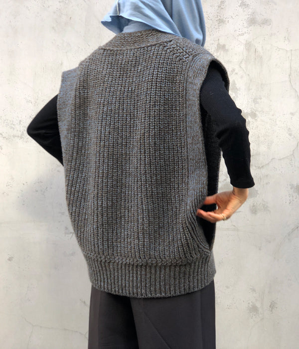 フミカ ウチダ FUMIKA_UCHIDA 3G Mix Shetland OVER VEST ニット ベスト プルオーバー 34 ダークブラウン ライトブルー FUMIKA_UCHIDA/3G Mix Shetland/OVER VEST(YELBGE/BANANA)