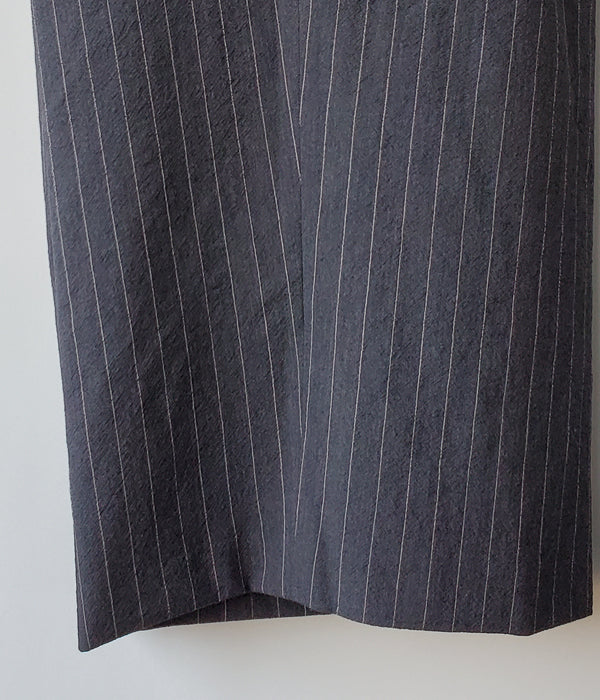 FUMIKA_UCHIDA/STRIPES SUSPENDER SIDE FRONT OVER SLACKS(CHARCOALBLACK)