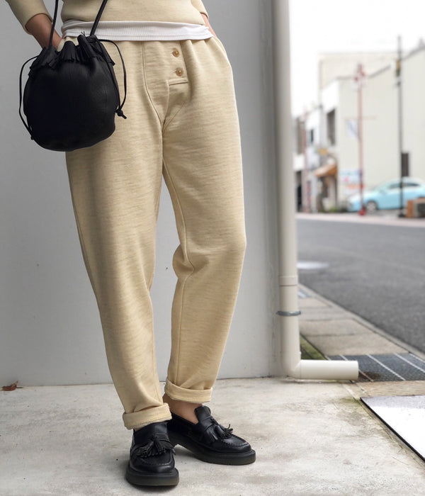 輝く高品質な FUMIKA_UCHIDA/SWEAT PANTS(STRAW) パンツ